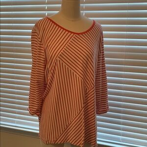 Chico's Orange and White 3/4 Sleeve 👚 Shirt